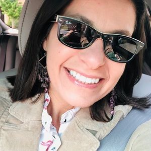 Meet your Posher, Cristina